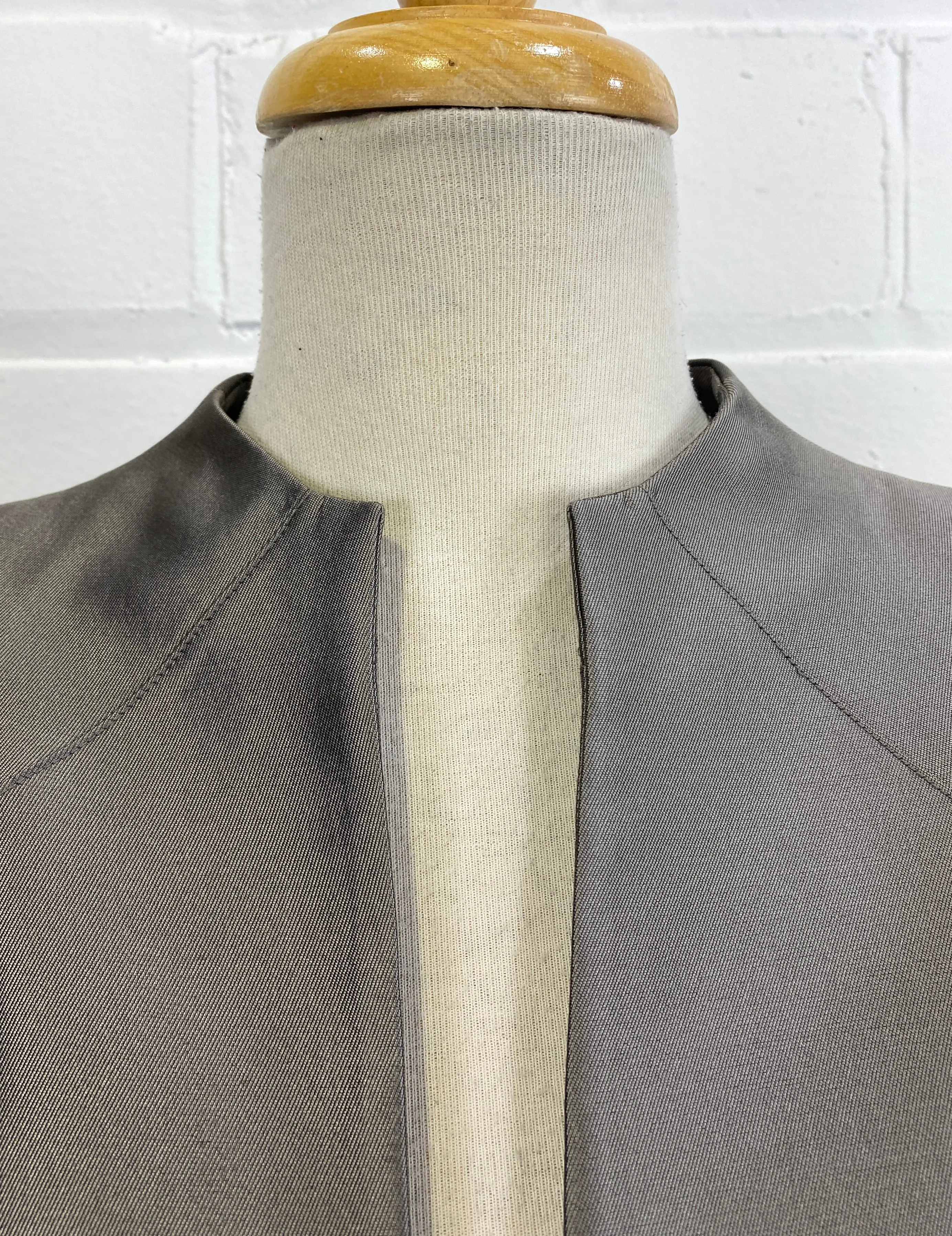 Vintage 1990s Sunny Choi Grey Silk Blazer, S-M